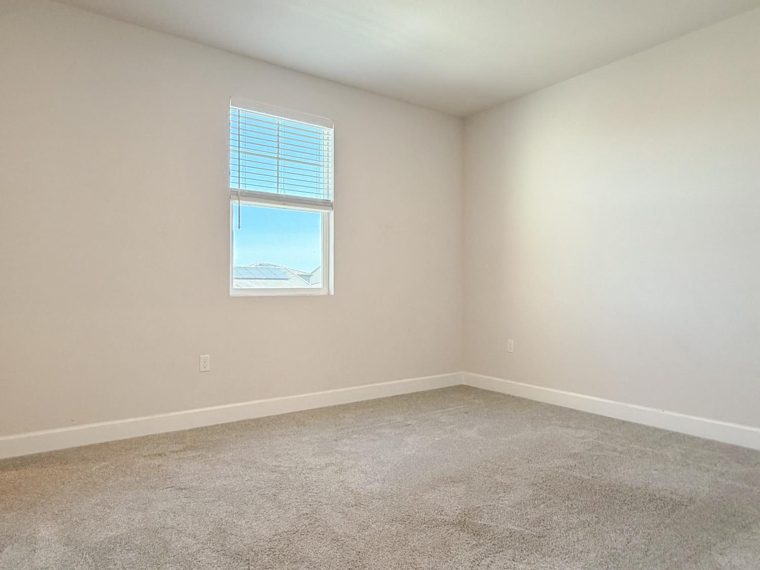 2158 Geneva Way, Manteca, CA 95337