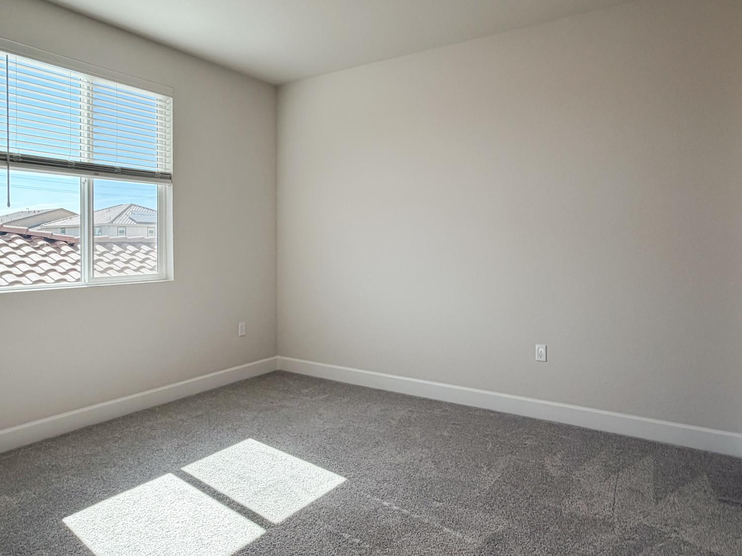 2158 Geneva Way, Manteca, CA 95337