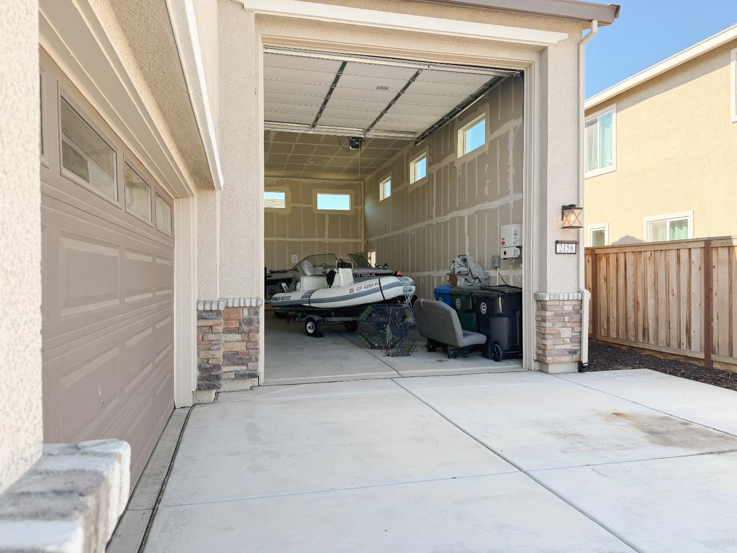 2158 Geneva Way, Manteca, CA 95337