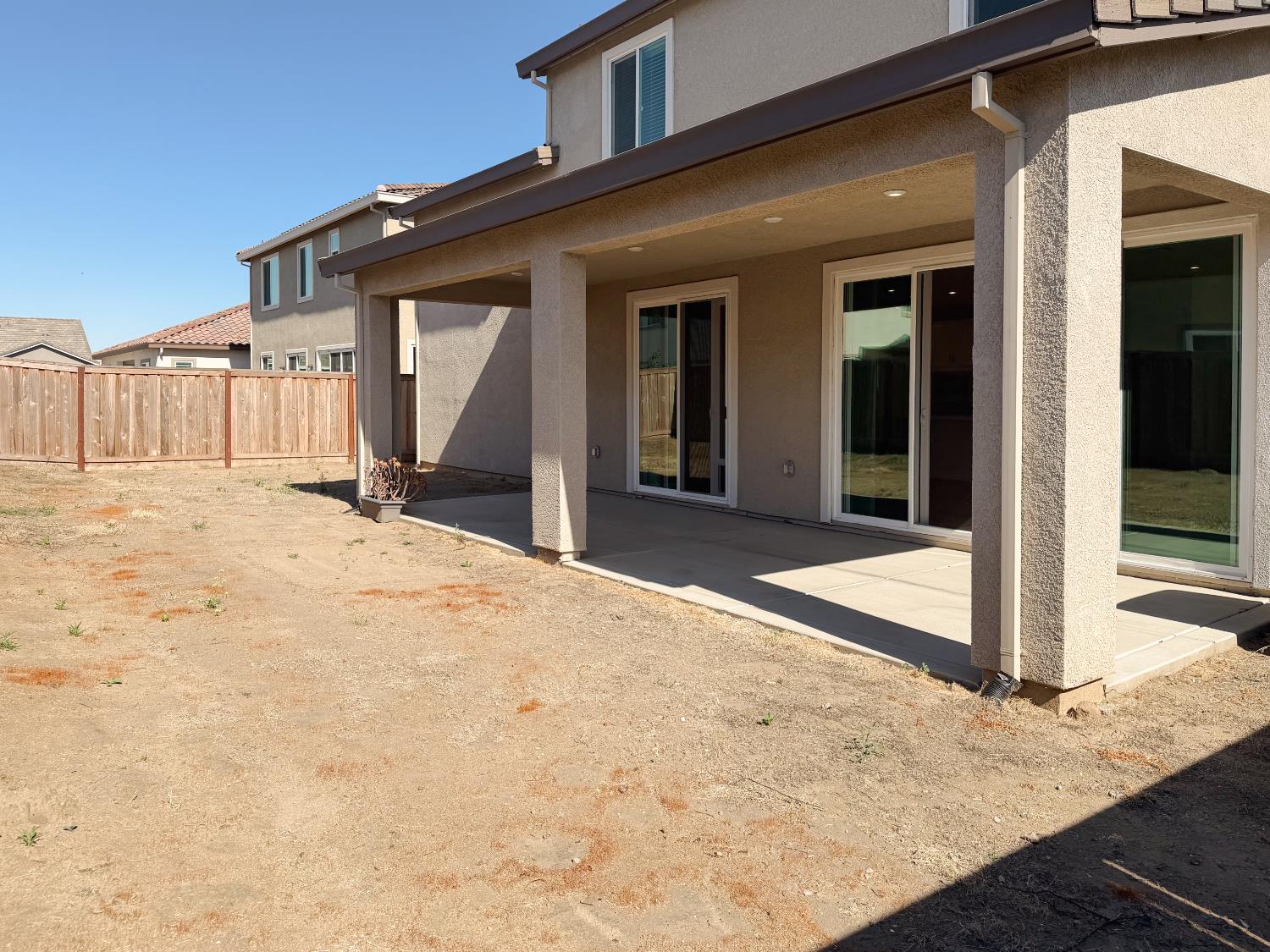2158 Geneva Way, Manteca, CA 95337