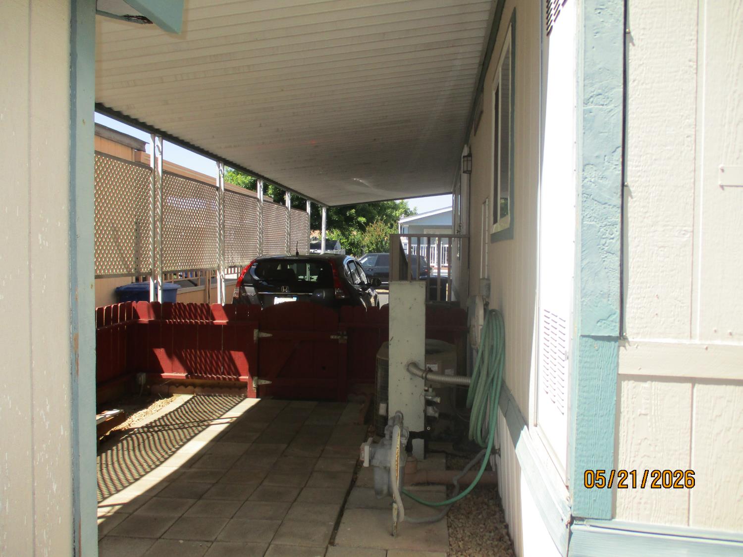 24 Schooner Ln, Modesto, CA 95356