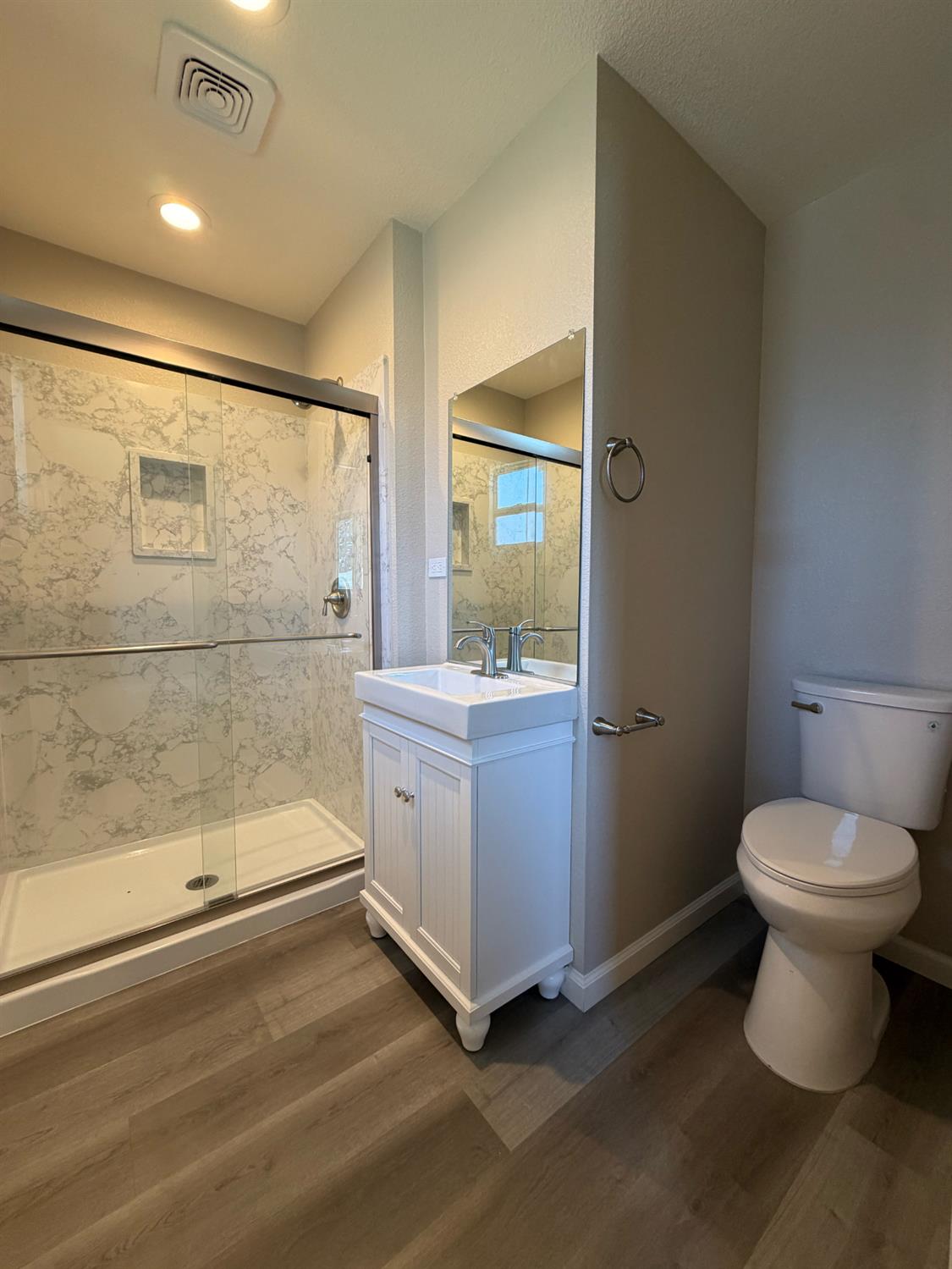 2304 Coston Ave, Modesto, CA 95350