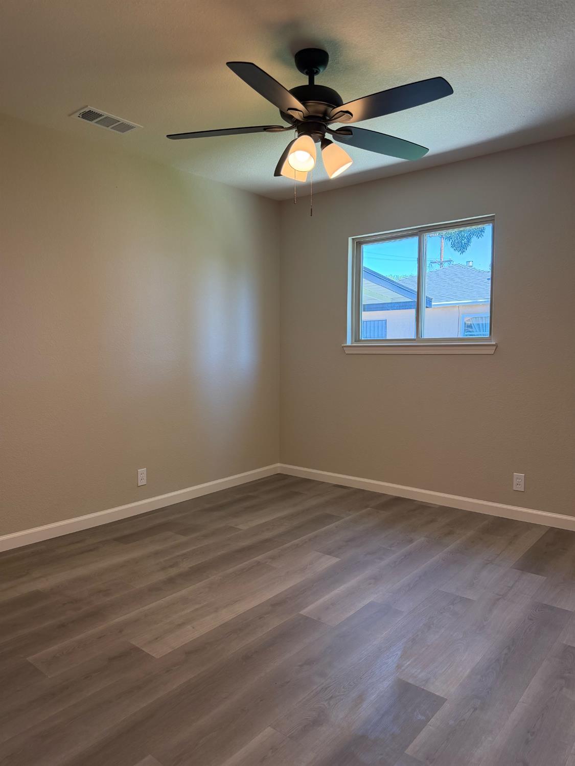 2304 Coston Ave, Modesto, CA 95350