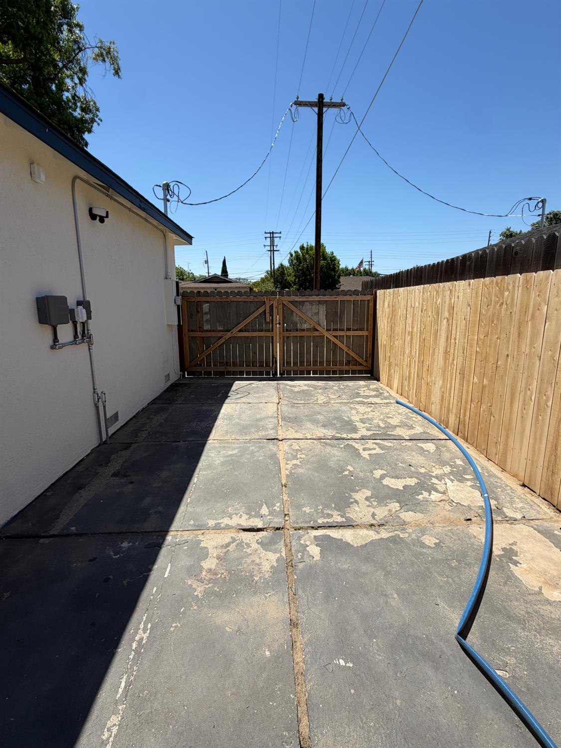 2304 Coston Ave, Modesto, CA 95350