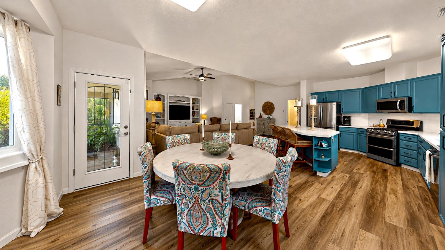 4581 Magnolia Dr, Turlock, CA 95382
