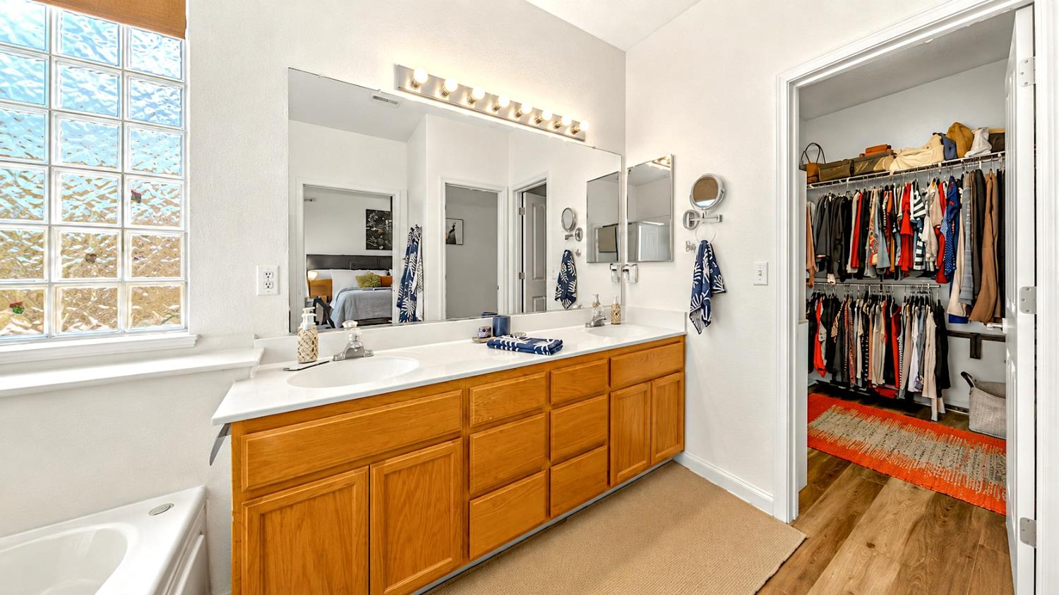 4581 Magnolia Dr, Turlock, CA 95382