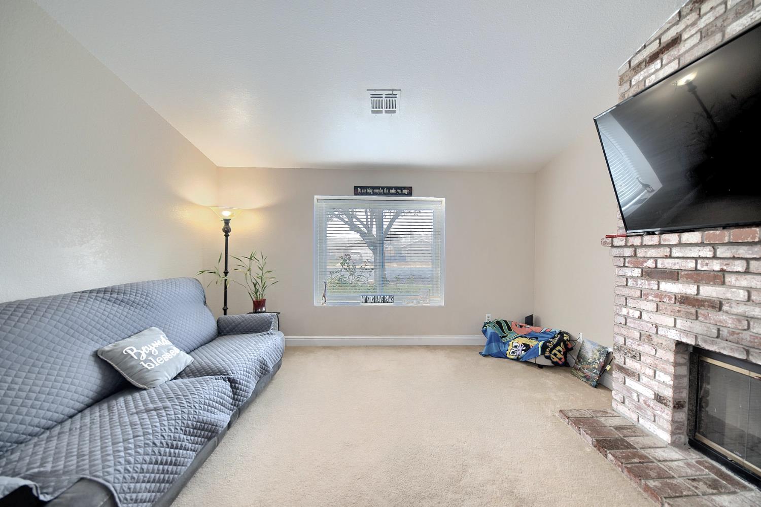 4309 Songbird Ct, Modesto, CA 95355