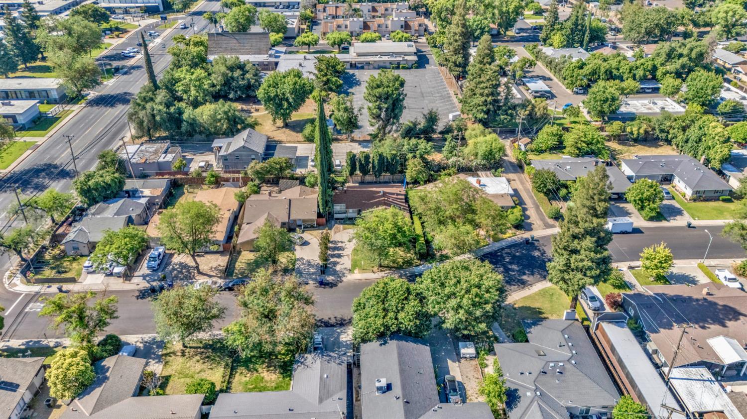 1226 Chehalem Dr, Modesto, CA 95350