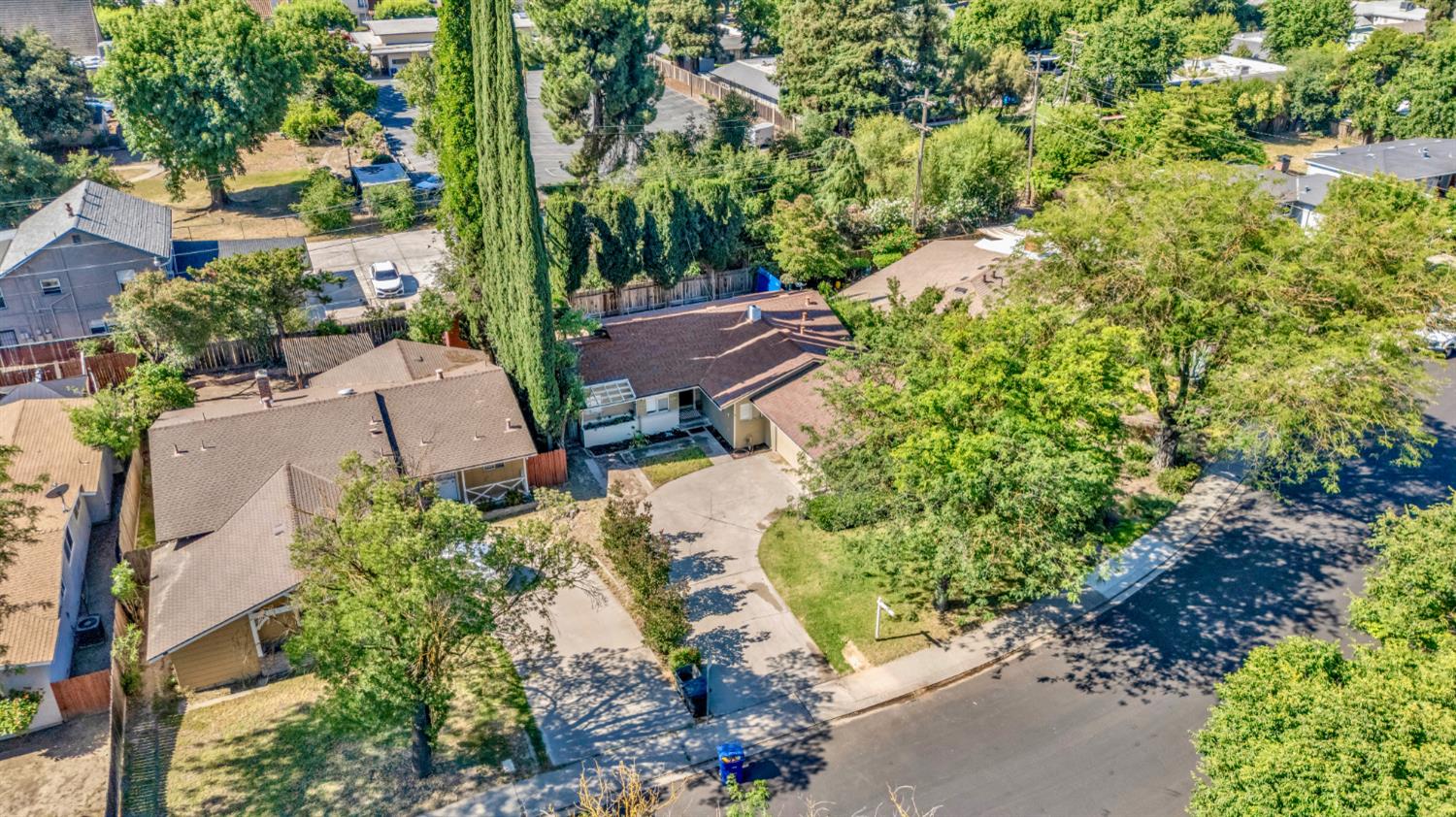 1226 Chehalem Dr, Modesto, CA 95350