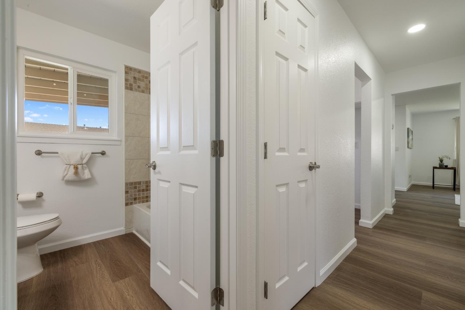 1744 Darwin Ct, Ceres, CA 95307