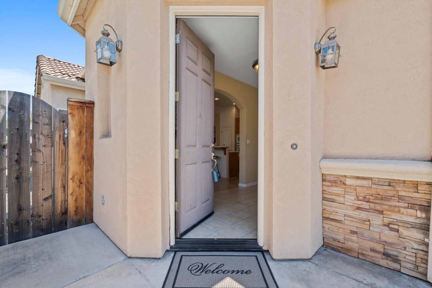 1845 Julian Ave, Modesto, CA 95354
