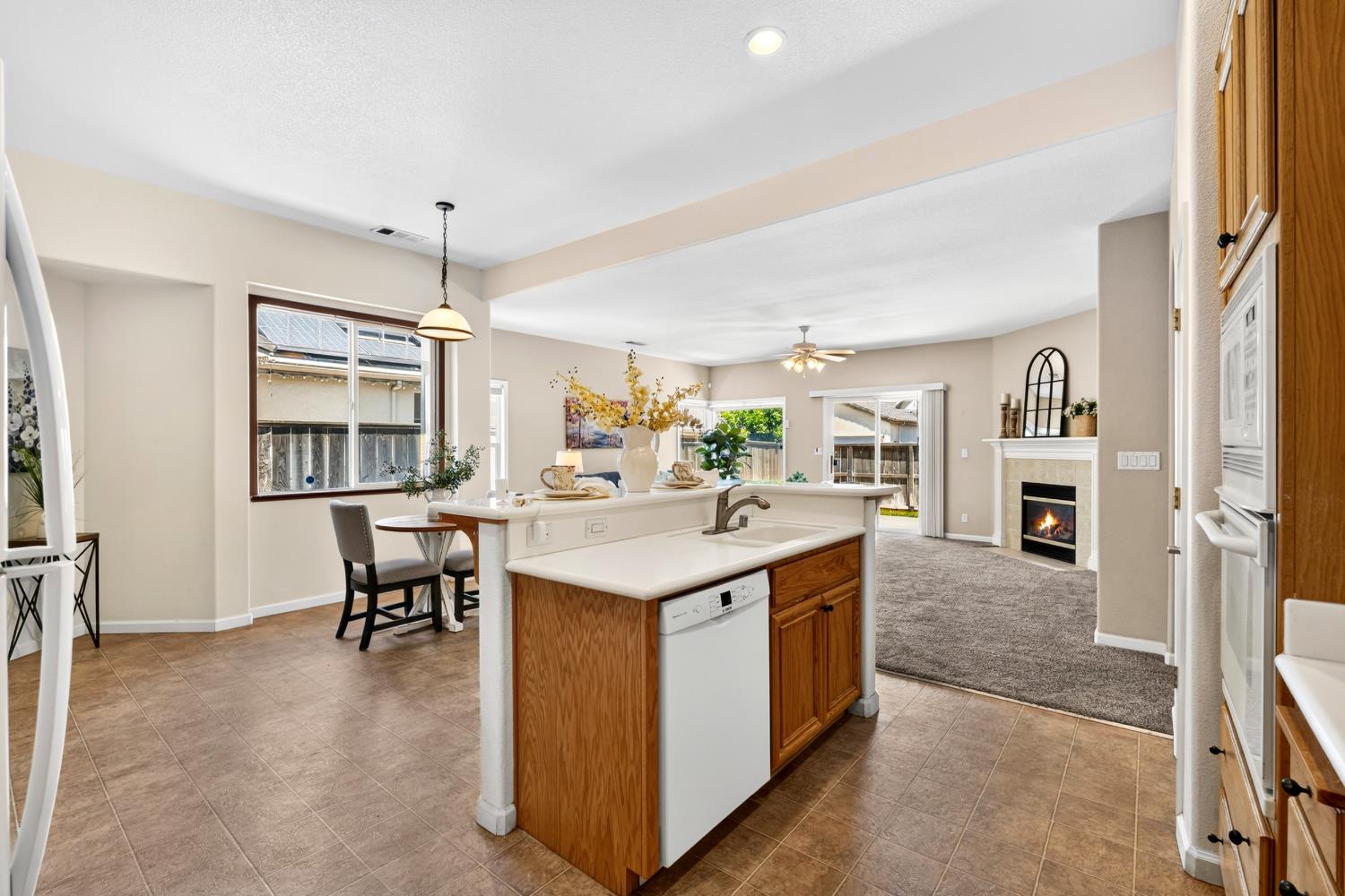 1845 Julian Ave, Modesto, CA 95354