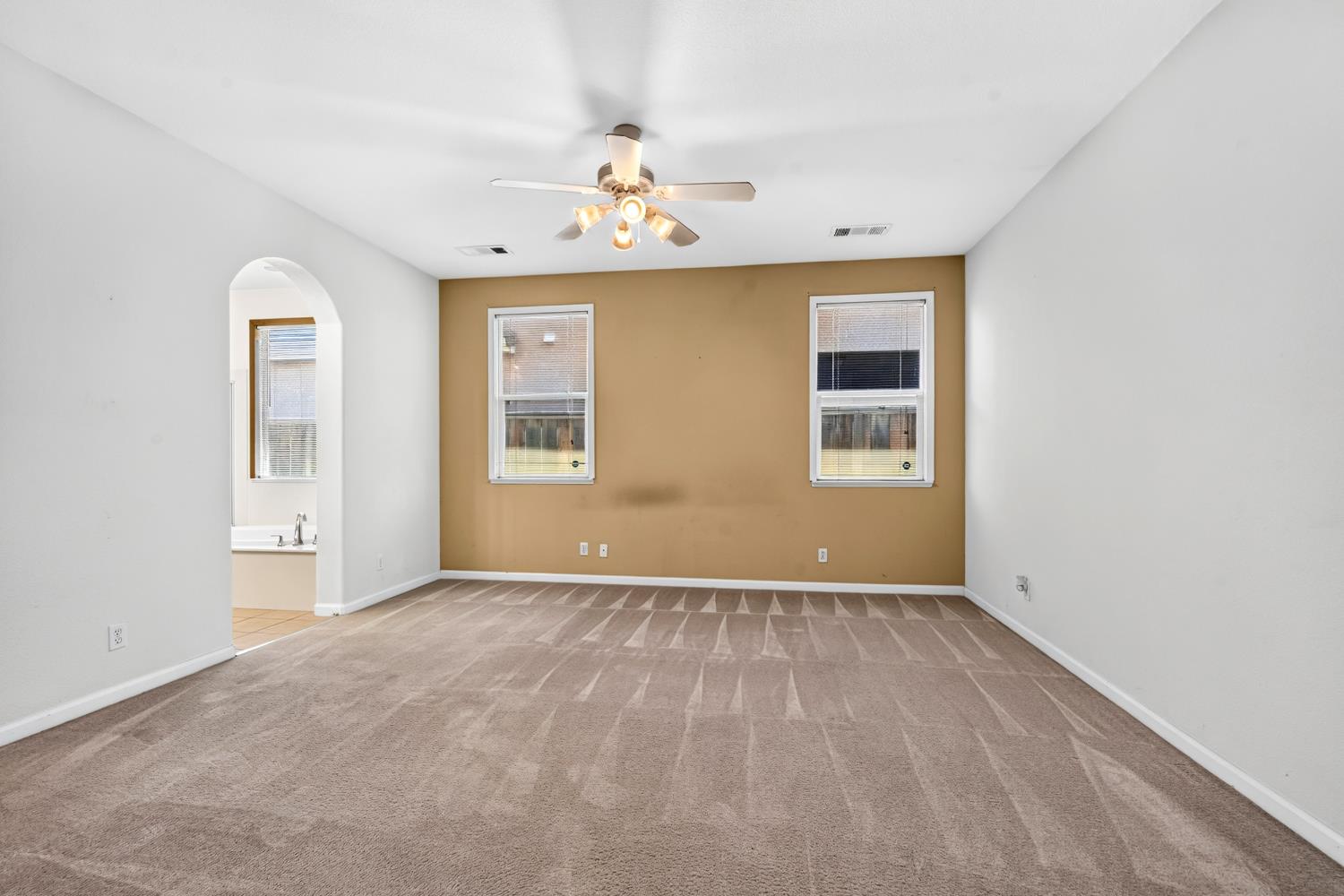 1845 Julian Ave, Modesto, CA 95354