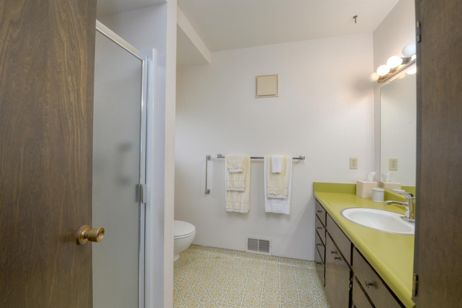 1471 State Highway 33, Gustine, CA 95322
