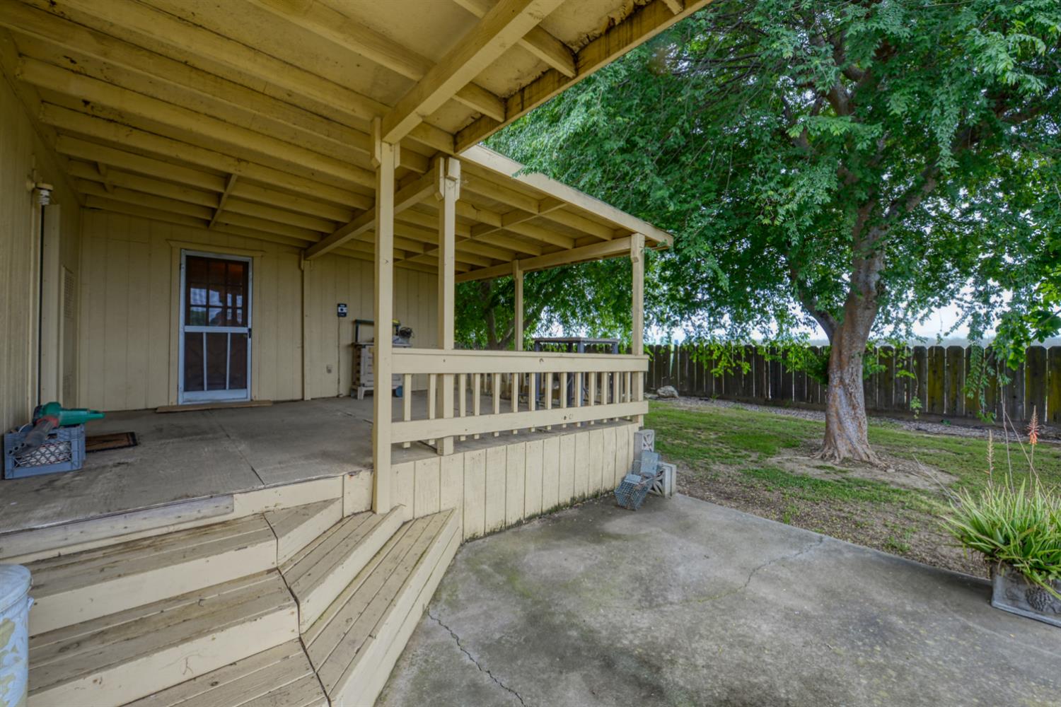 1471 State Highway 33, Gustine, CA 95322