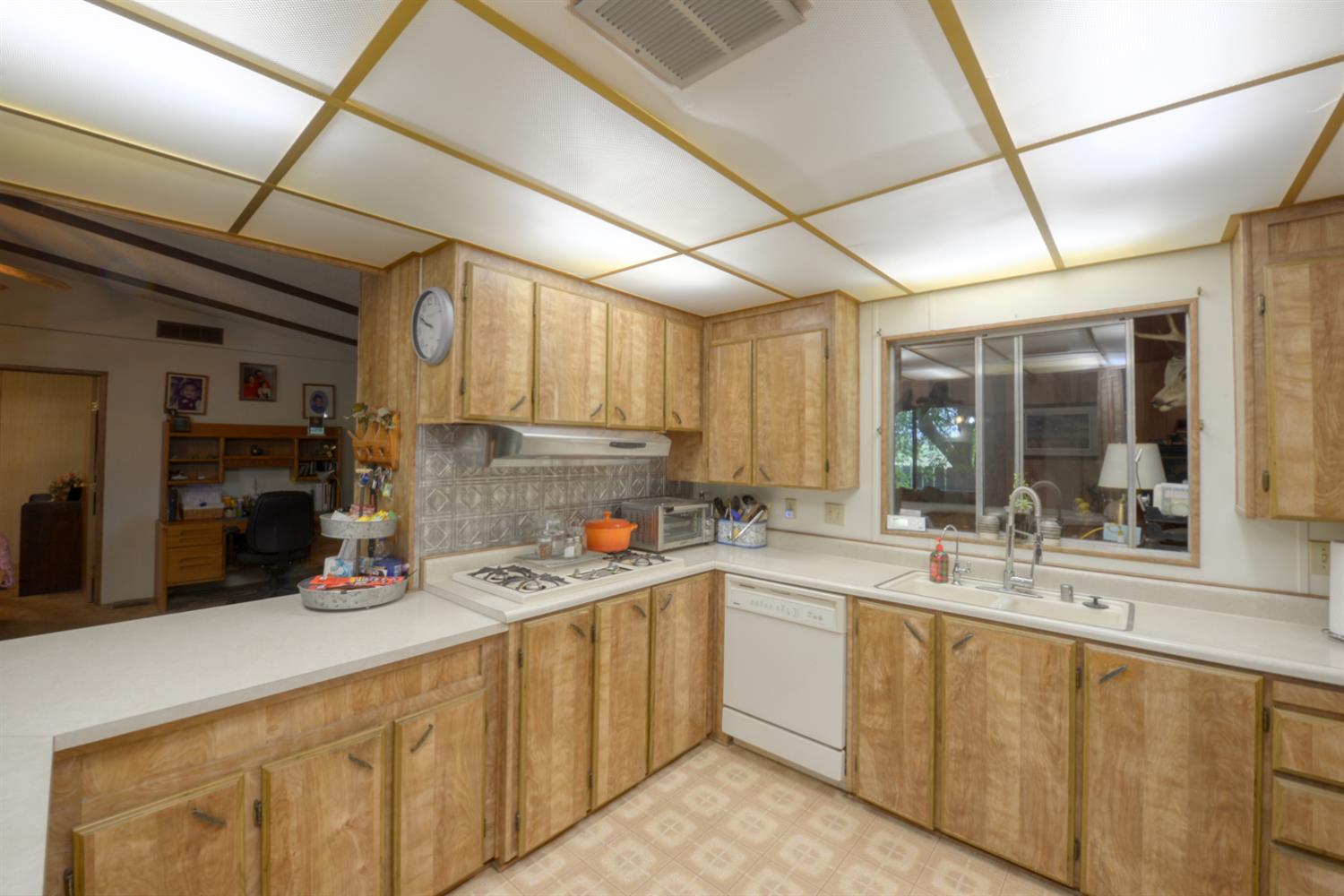 1471 State Highway 33, Gustine, CA 95322