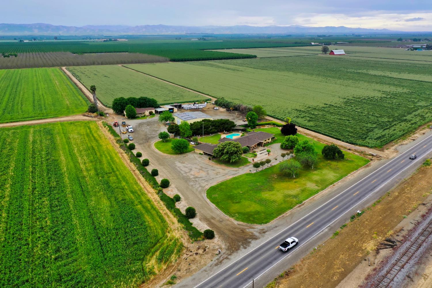 1471 State Highway 33, Gustine, CA 95322