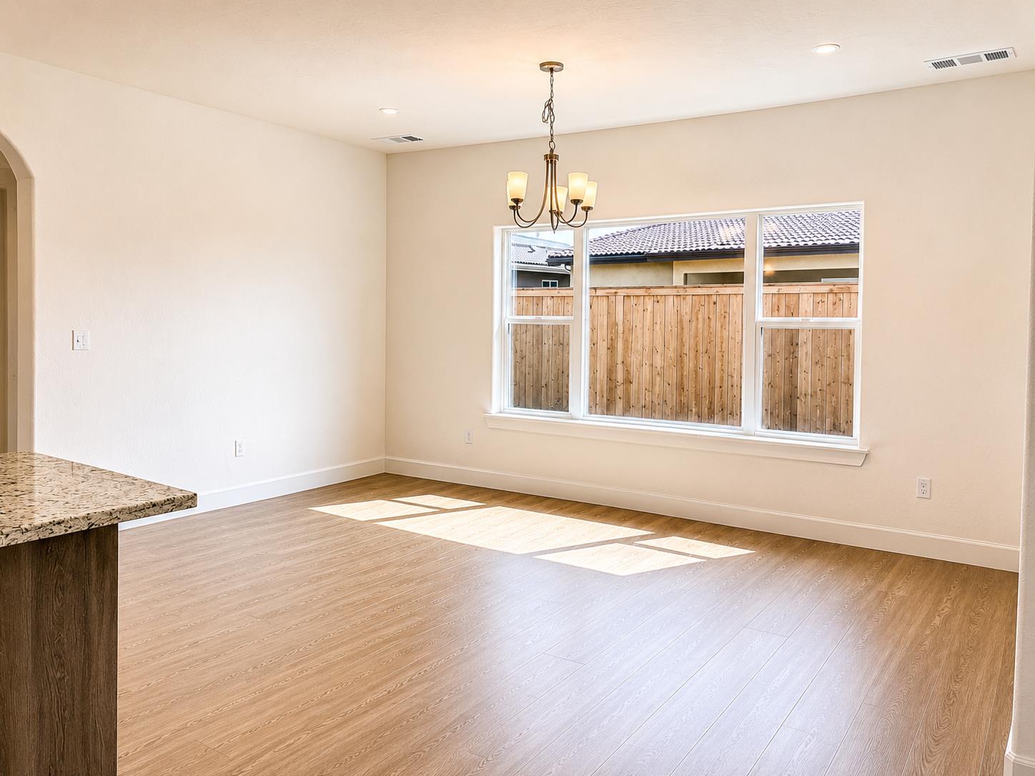 3808 Via Capitola Ave, Madera, CA 93637