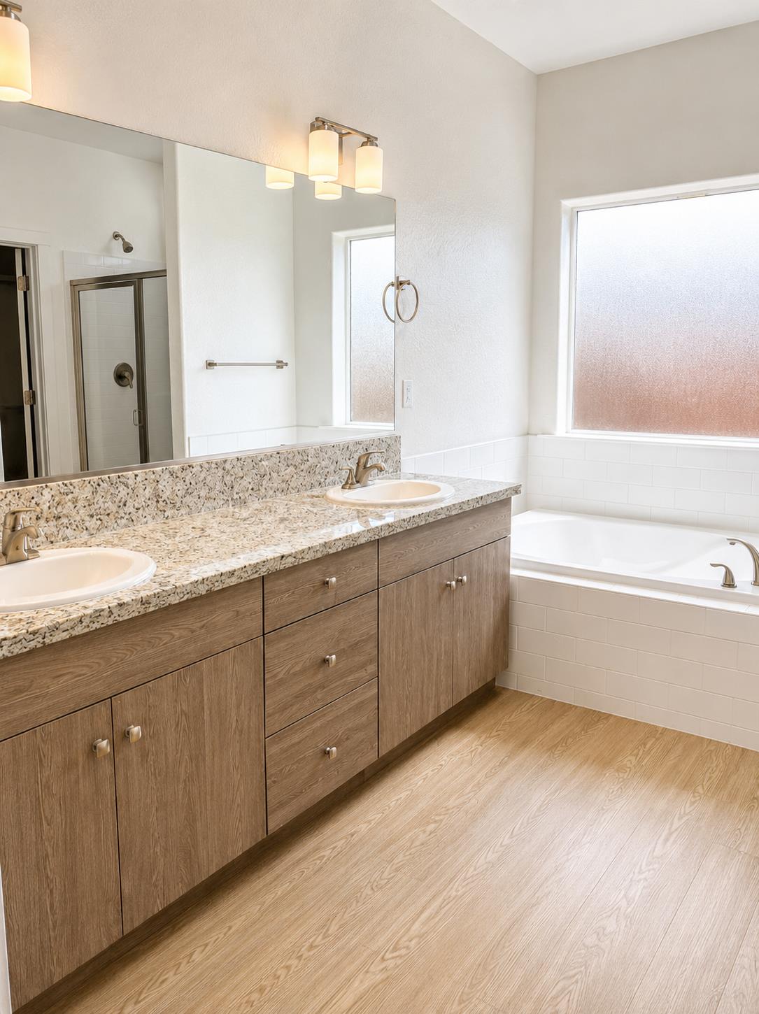 3808 Via Capitola Ave, Madera, CA 93637