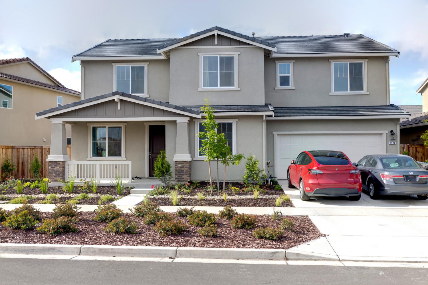 3276 Oak Trail Dr, Manteca, CA 95337