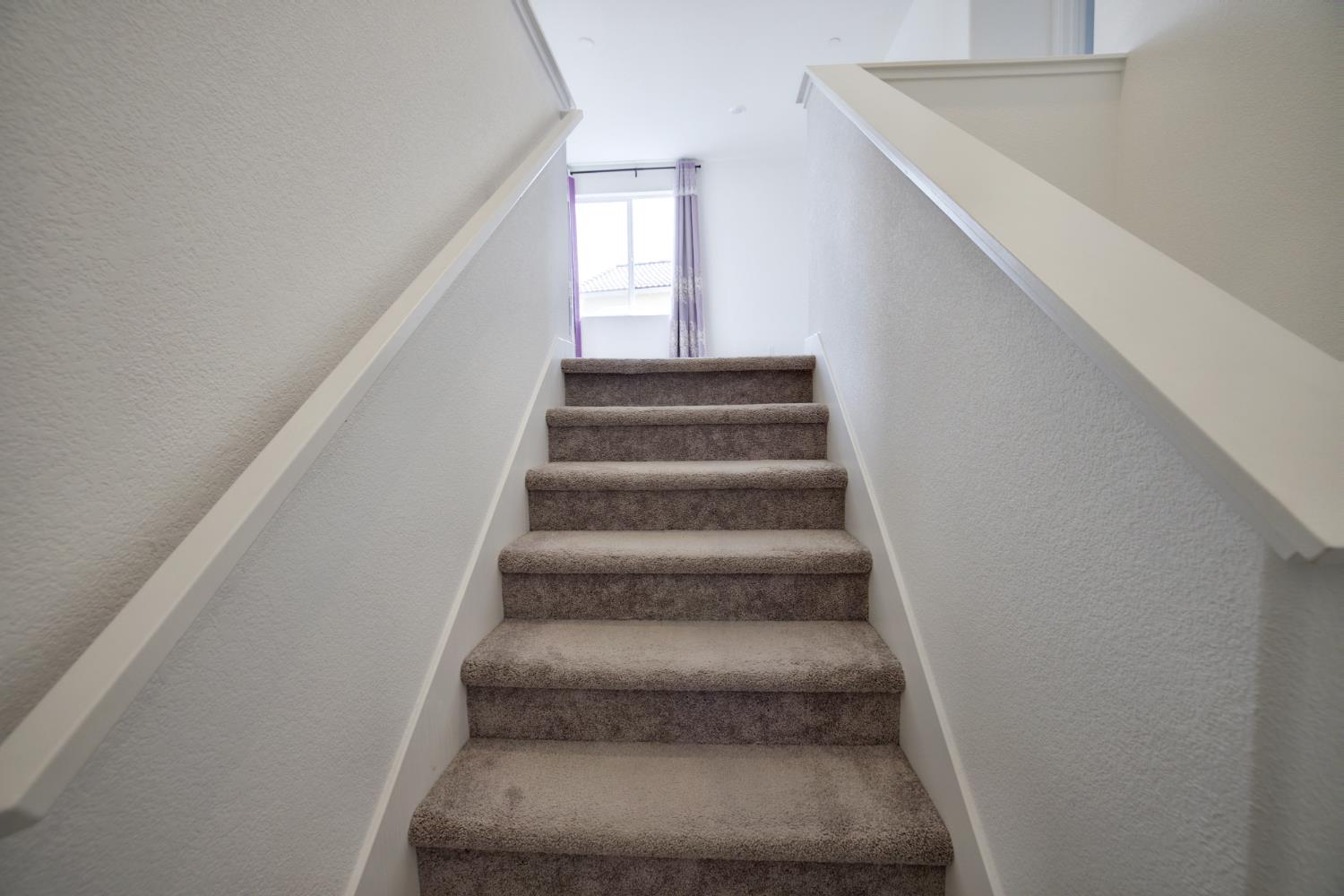3276 Oak Trail Dr, Manteca, CA 95337