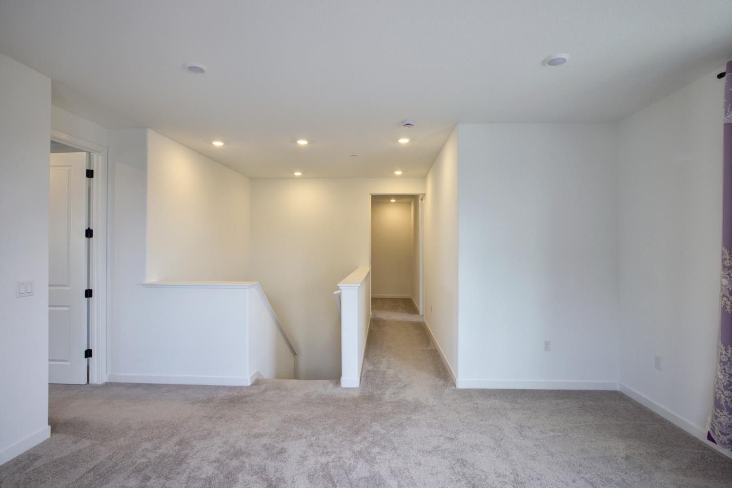 3276 Oak Trail Dr, Manteca, CA 95337