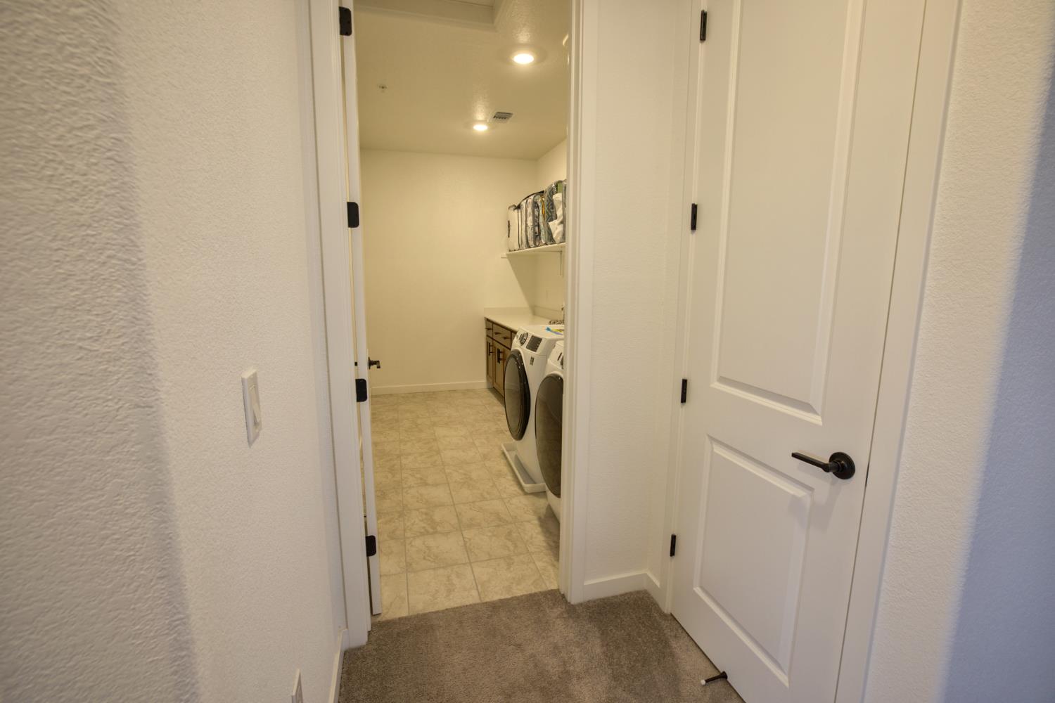 3276 Oak Trail Dr, Manteca, CA 95337