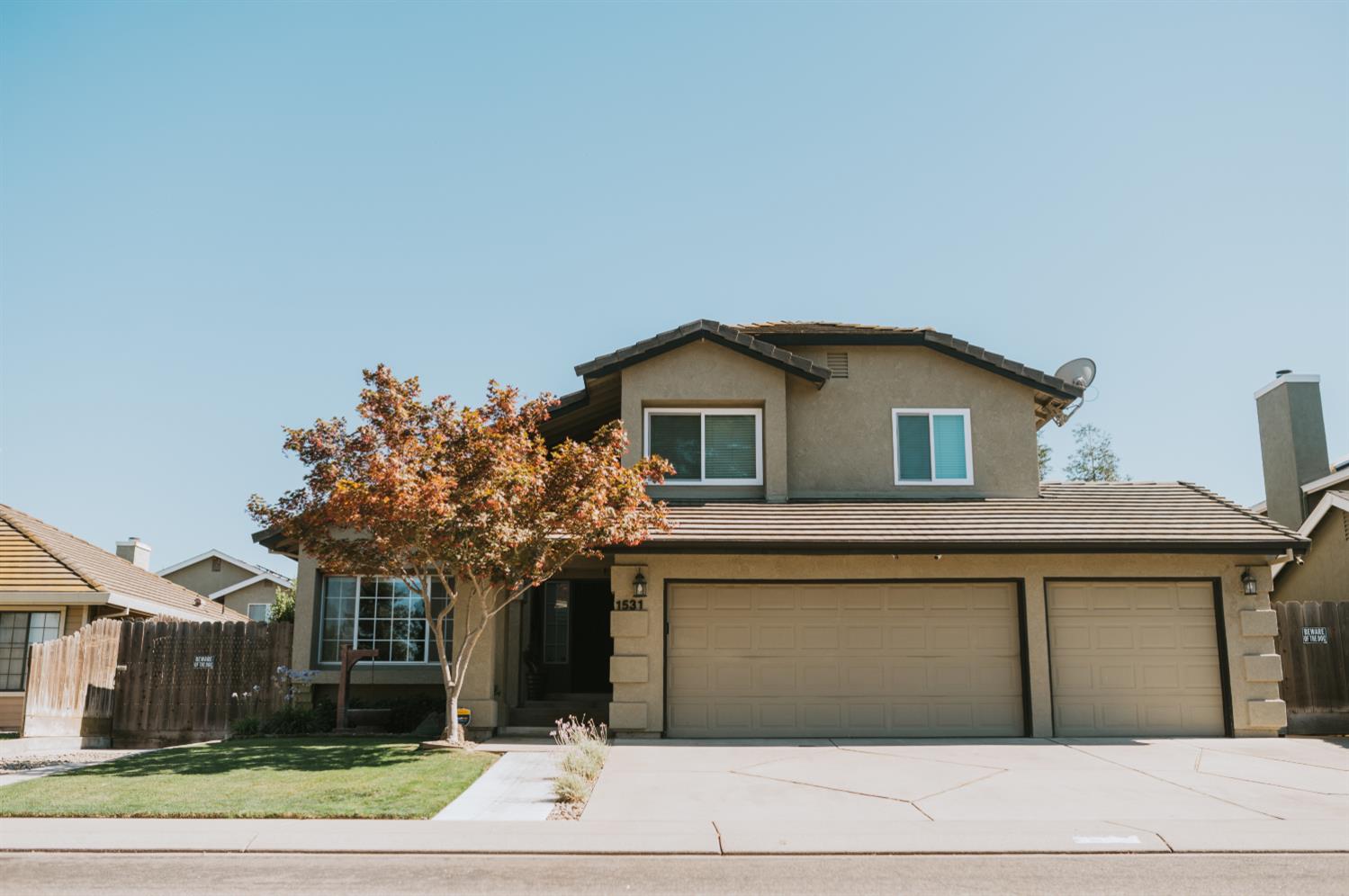 1531 Crestwood Dr, Escalon, CA 95320