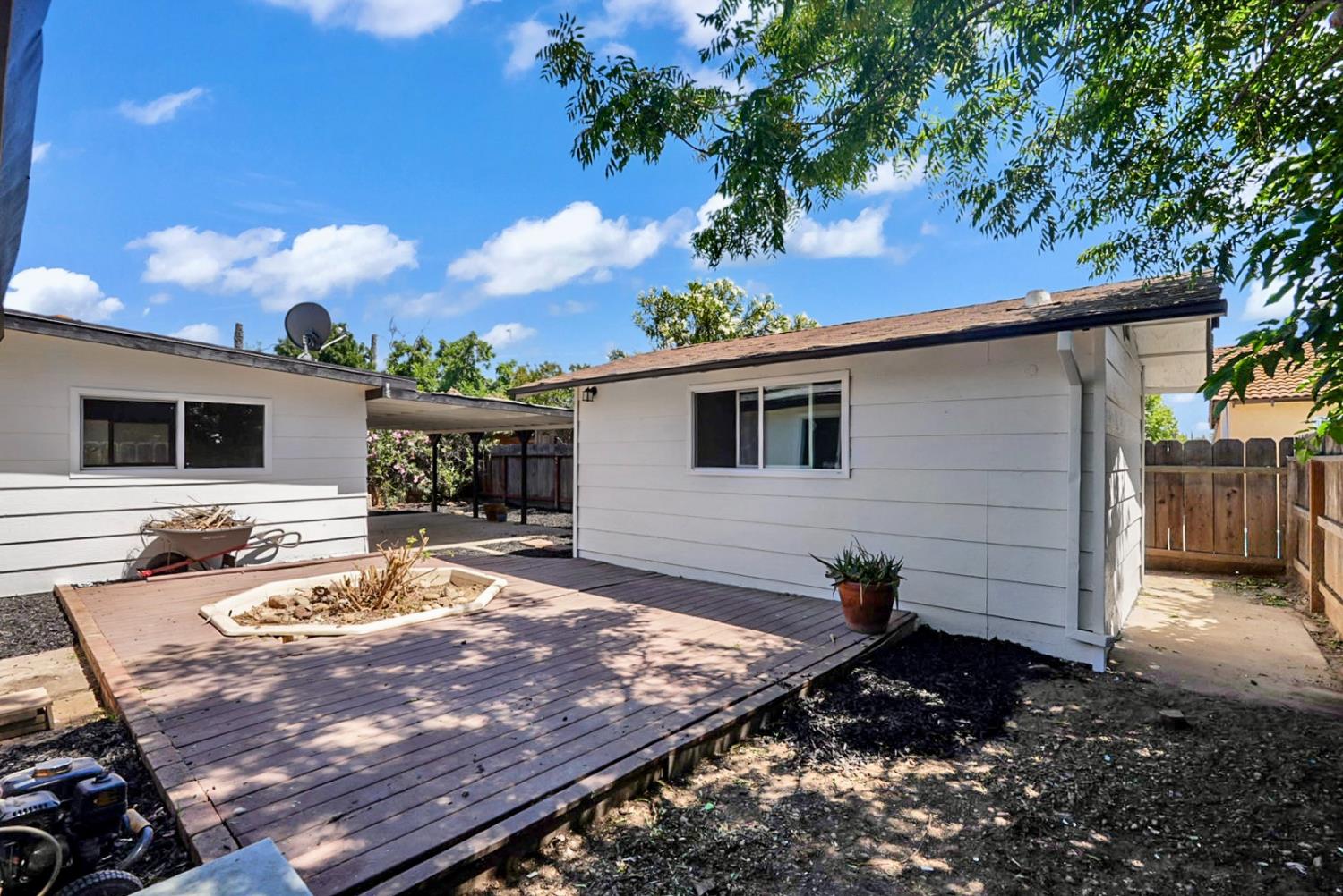 2832 Fowler Rd, Ceres, CA 95307