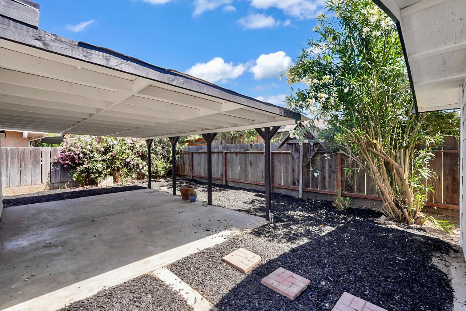 2832 Fowler Rd, Ceres, CA 95307