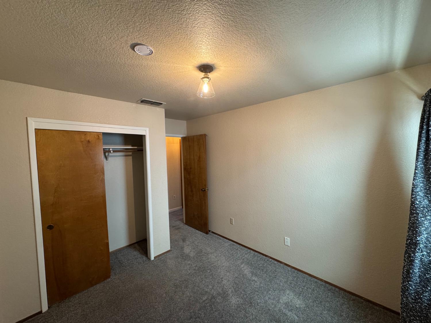 2675 Jeannie Ct, Turlock, CA 95382