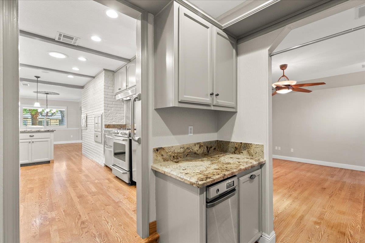 1101 Cornell Ave, Modesto, CA 95350