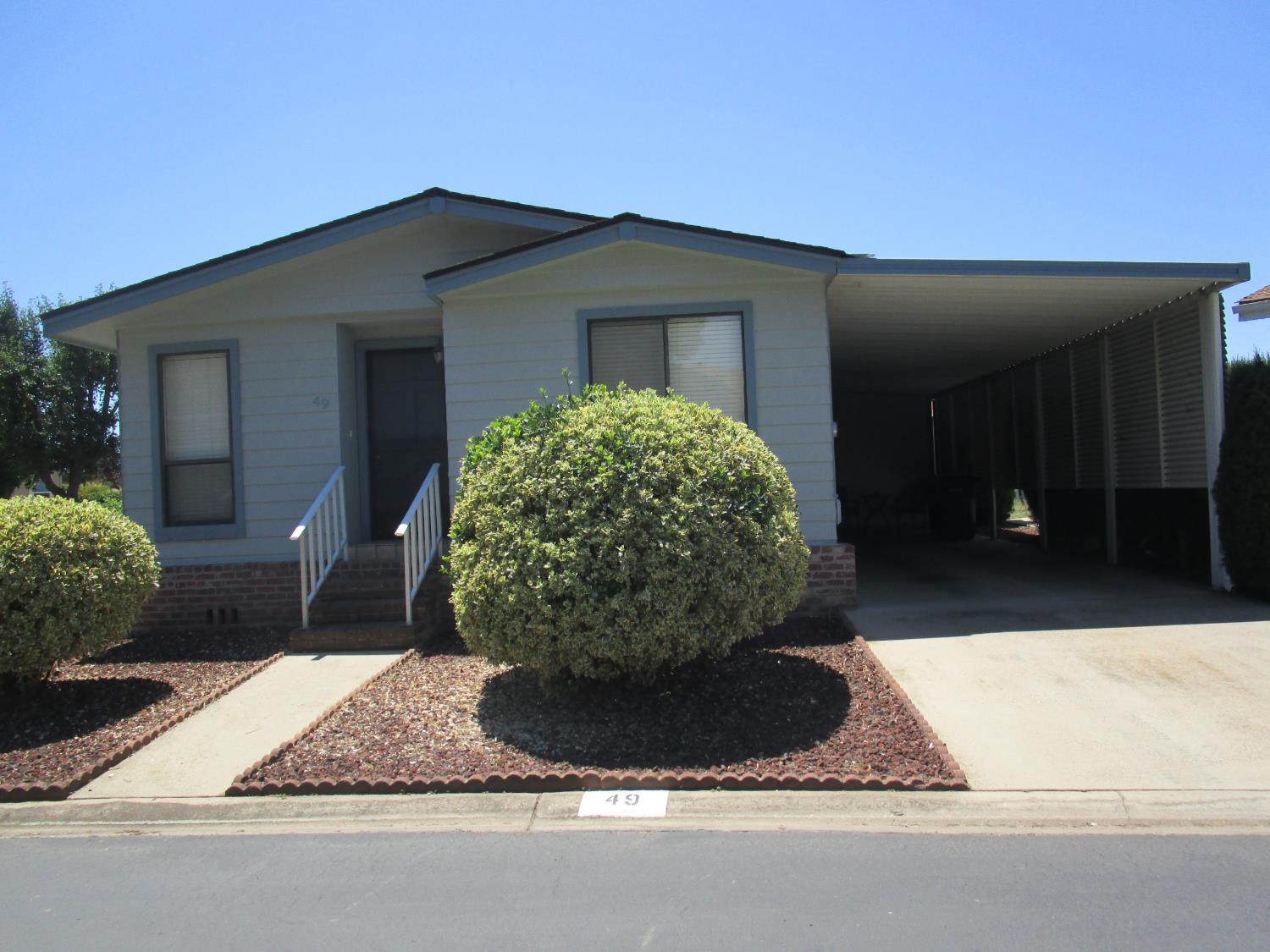 1500 Held Dr #49, Modesto, CA 95355