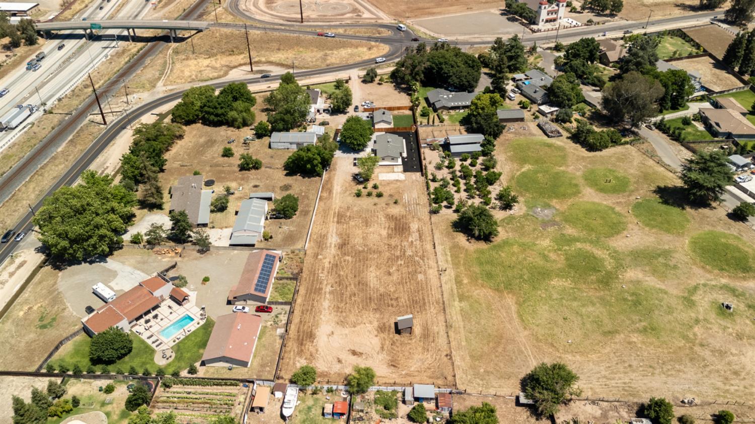 3085 N Buhach Rd, Atwater, CA 95301