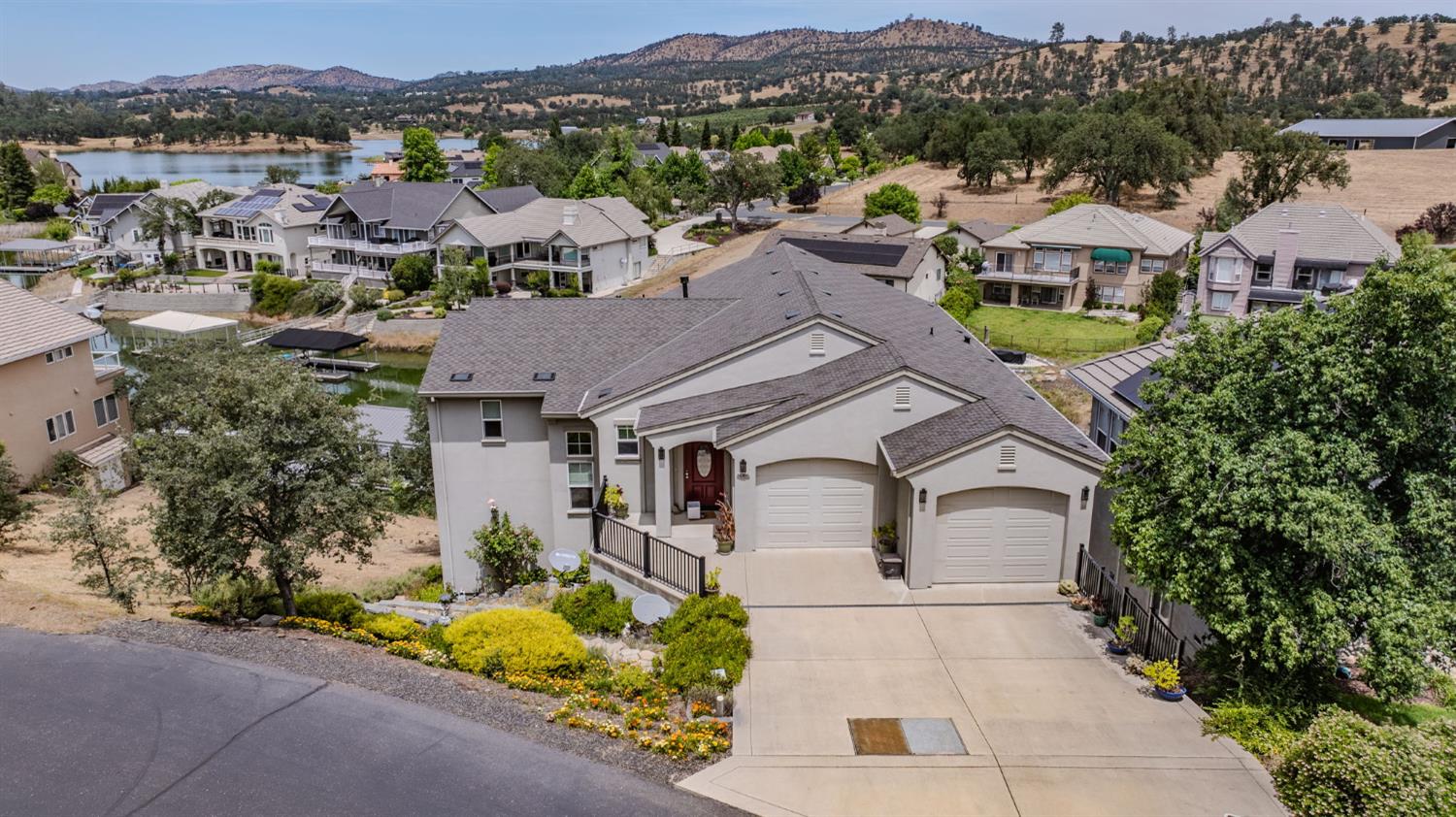 6066 Bluff View Rd, Copperopolis, CA 95228