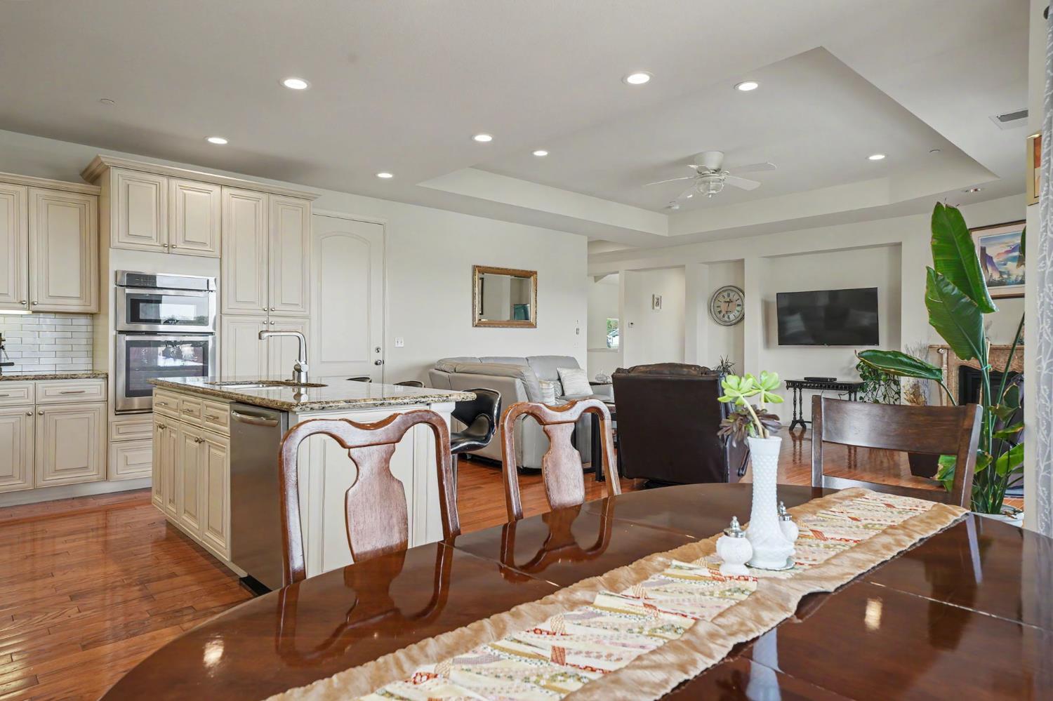 6066 Bluff View Rd, Copperopolis, CA 95228