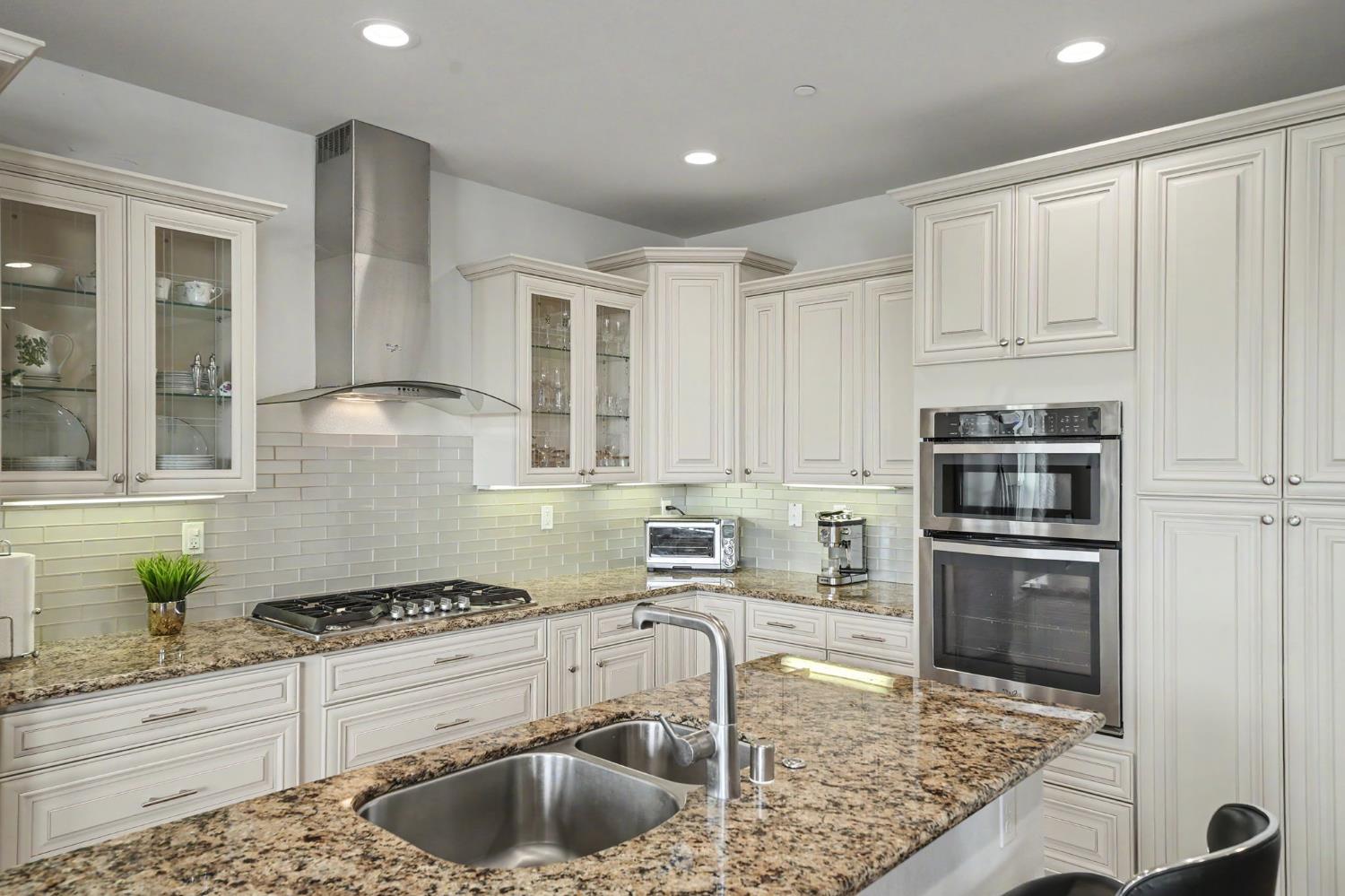 6066 Bluff View Rd, Copperopolis, CA 95228