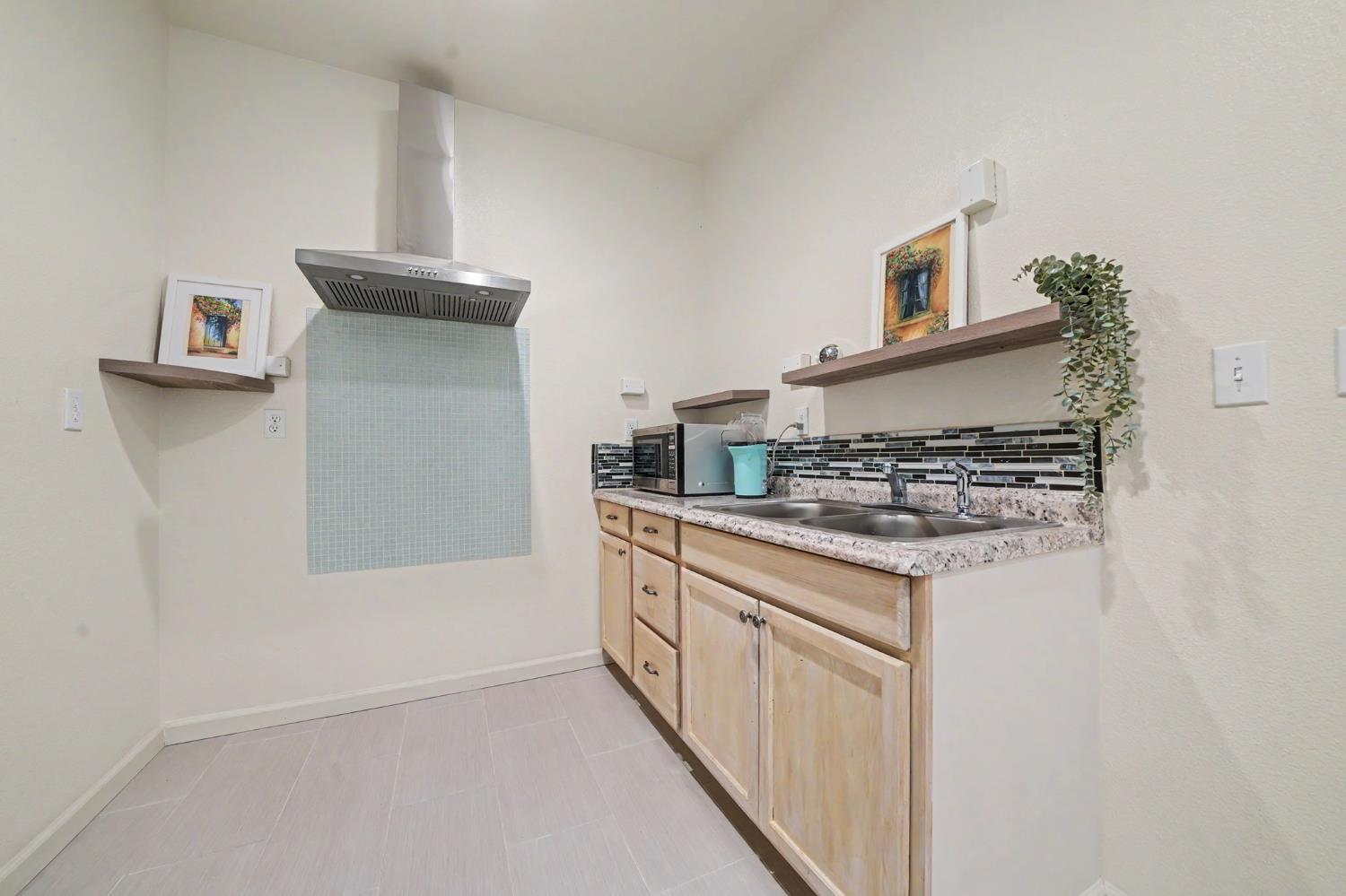 6066 Bluff View Rd, Copperopolis, CA 95228
