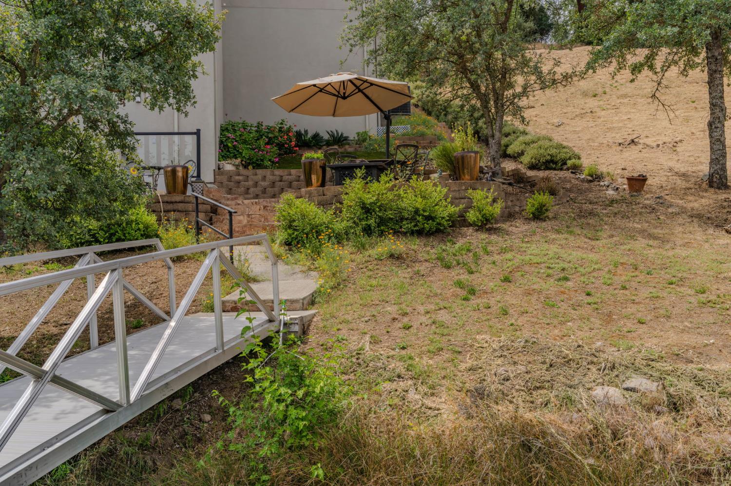 6066 Bluff View Rd, Copperopolis, CA 95228