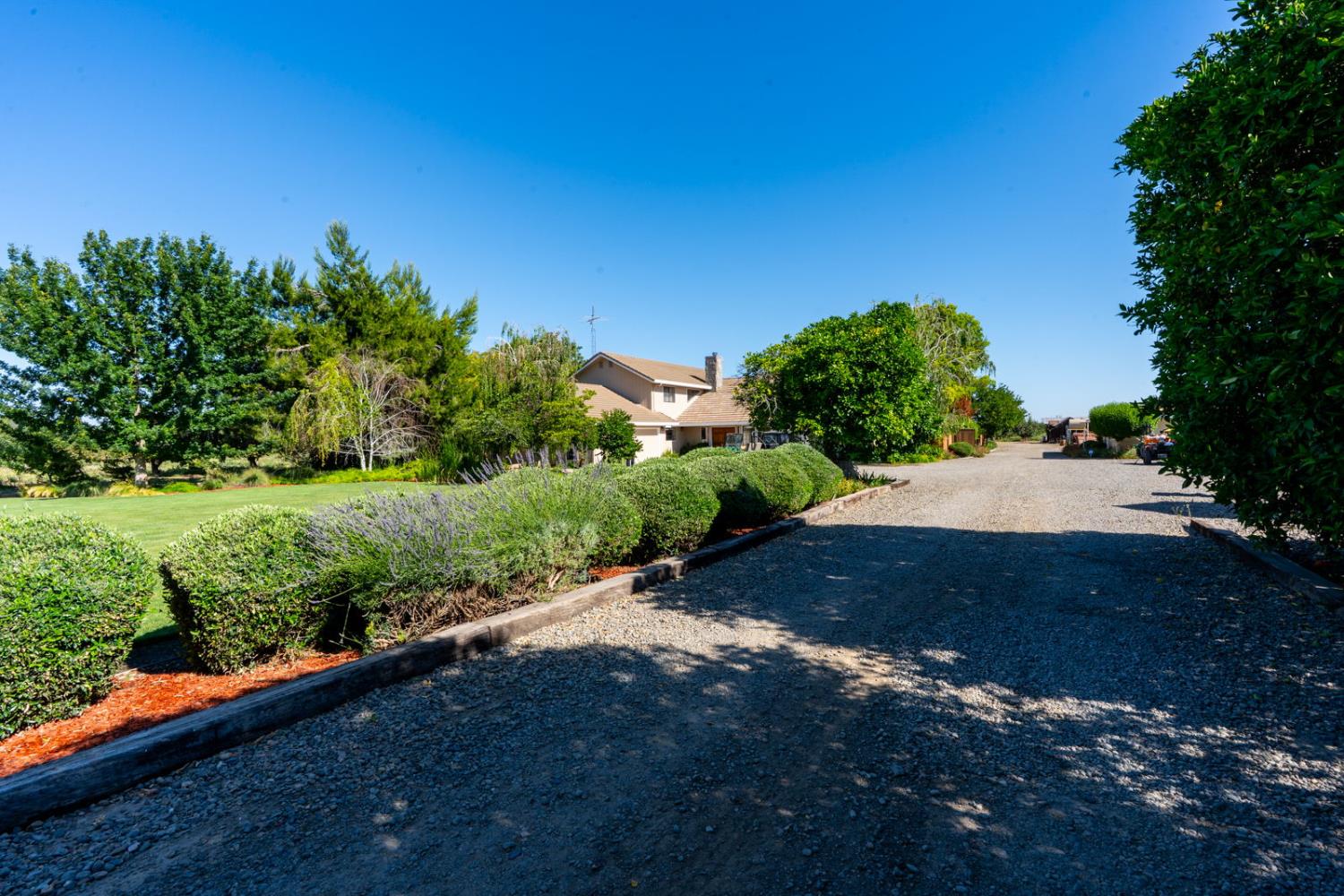 22650 W Sunset Ave, Los Banos, CA 93635