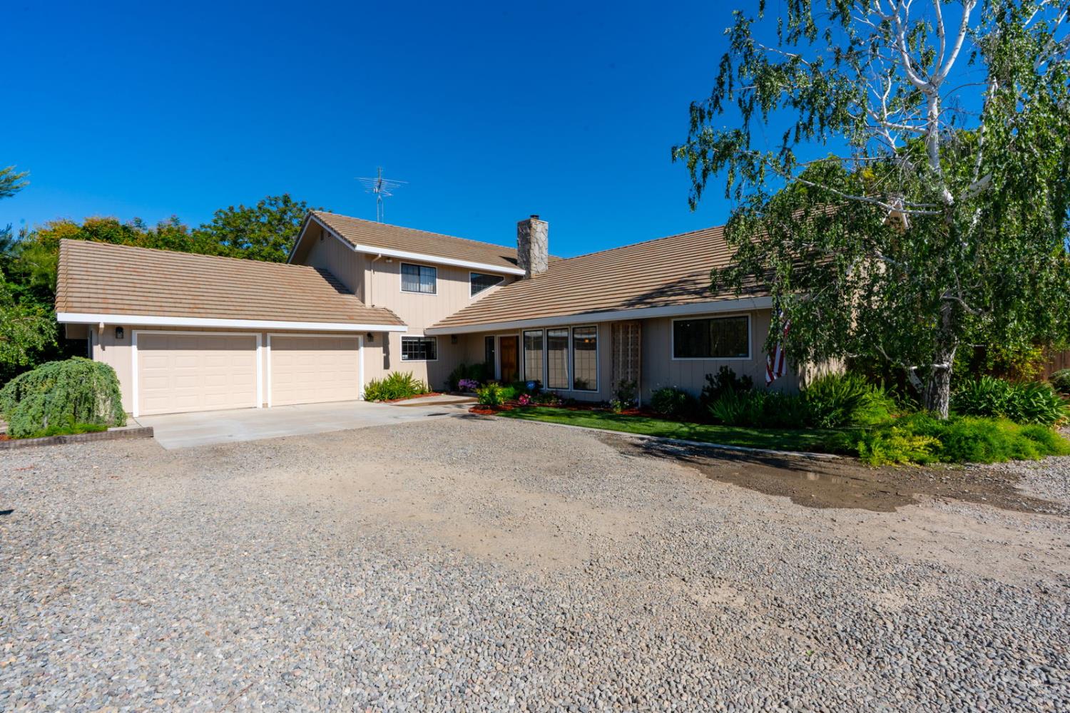 22650 W Sunset Ave, Los Banos, CA 93635