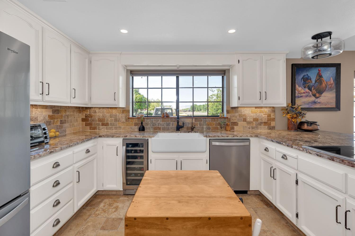 22650 W Sunset Ave, Los Banos, CA 93635