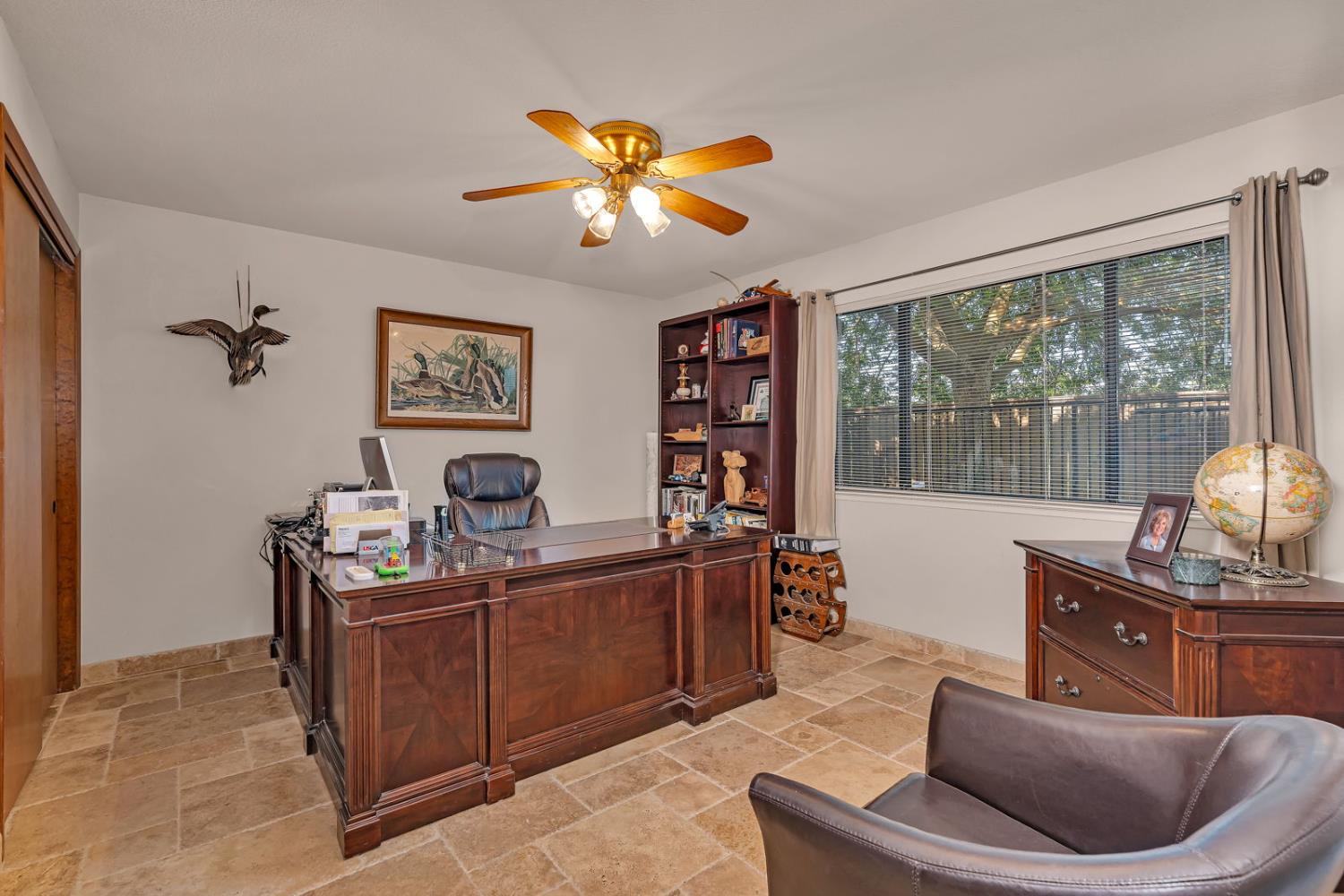 22650 W Sunset Ave, Los Banos, CA 93635
