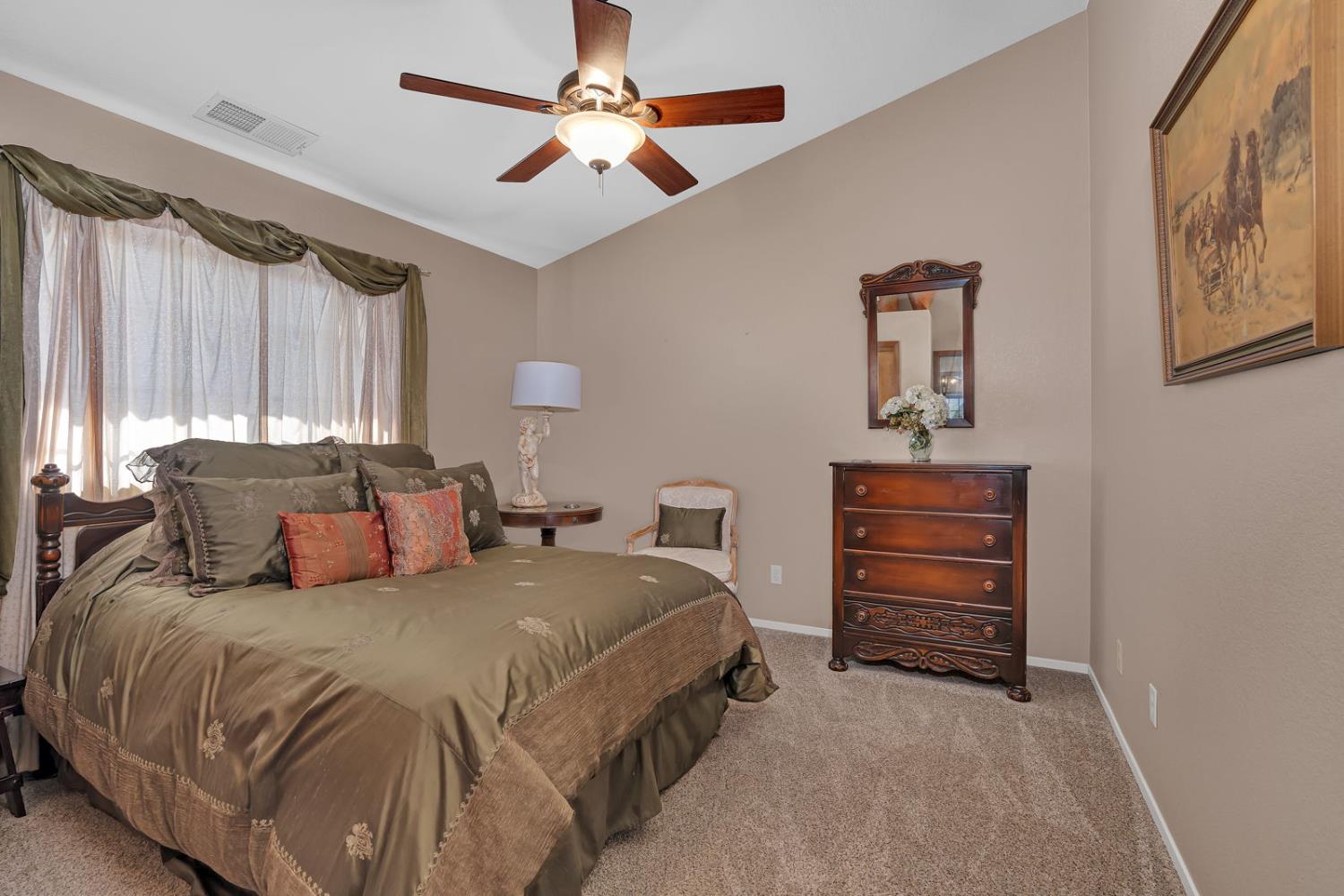 22650 W Sunset Ave, Los Banos, CA 93635