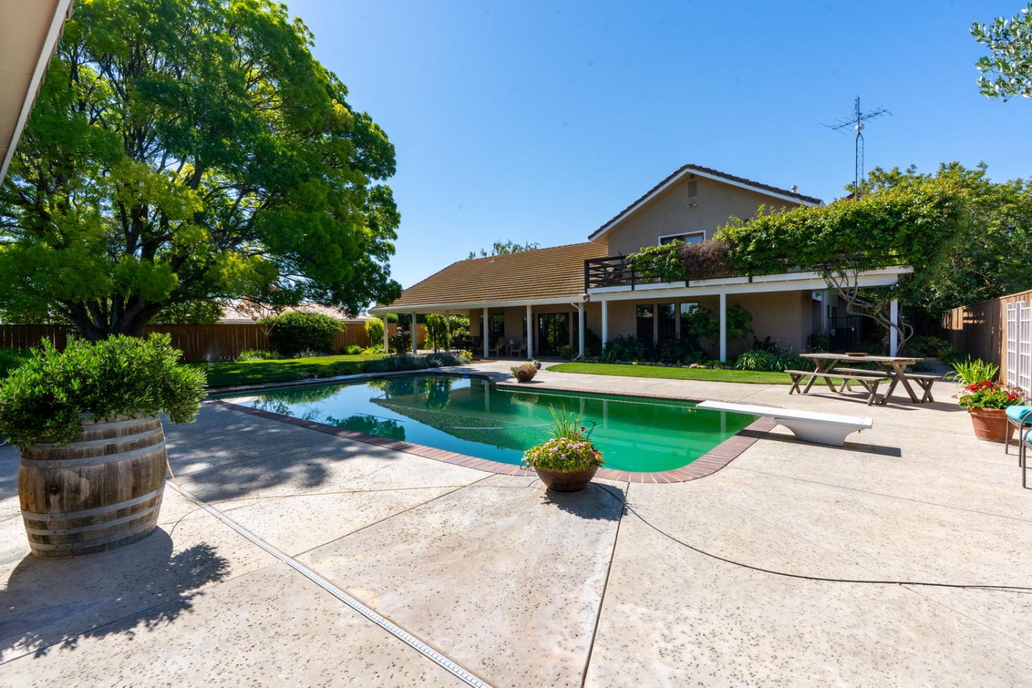 22650 W Sunset Ave, Los Banos, CA 93635