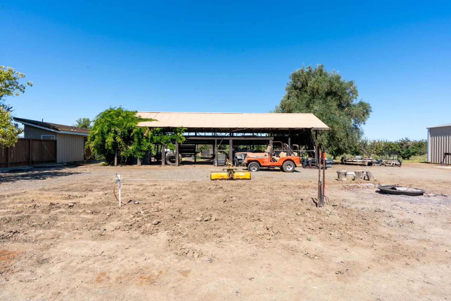 22650 W Sunset Ave, Los Banos, CA 93635