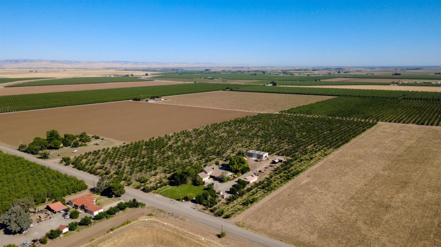 22650 W Sunset Ave, Los Banos, CA 93635