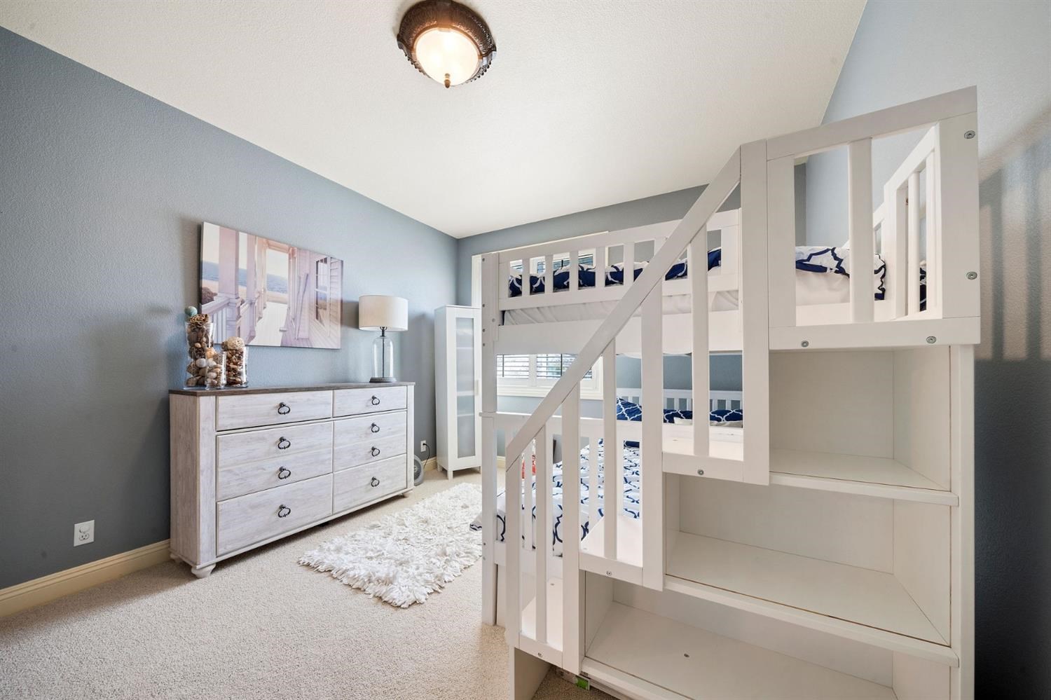 175 Athena Dr, Copperopolis, CA 95228