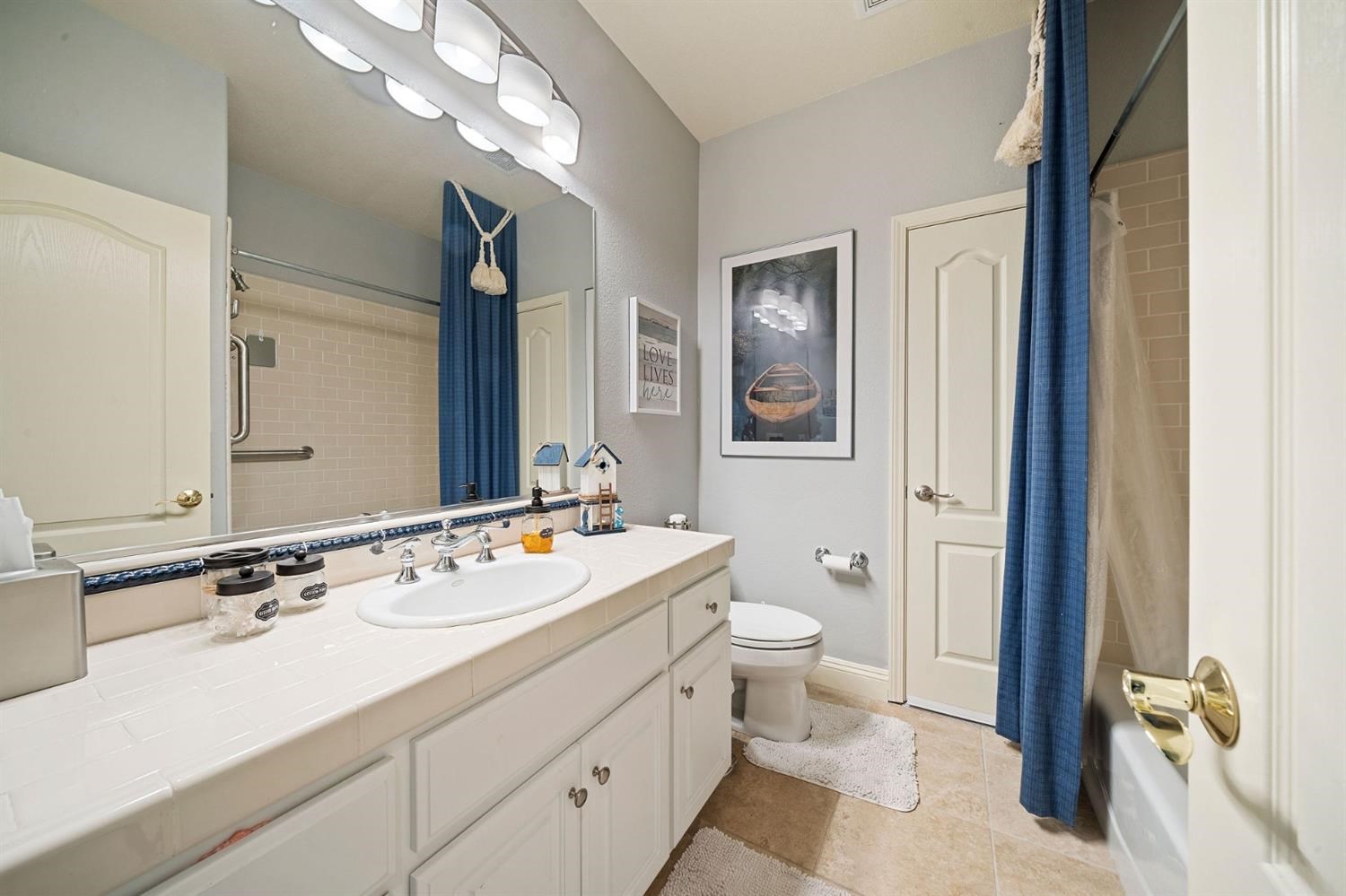 175 Athena Dr, Copperopolis, CA 95228