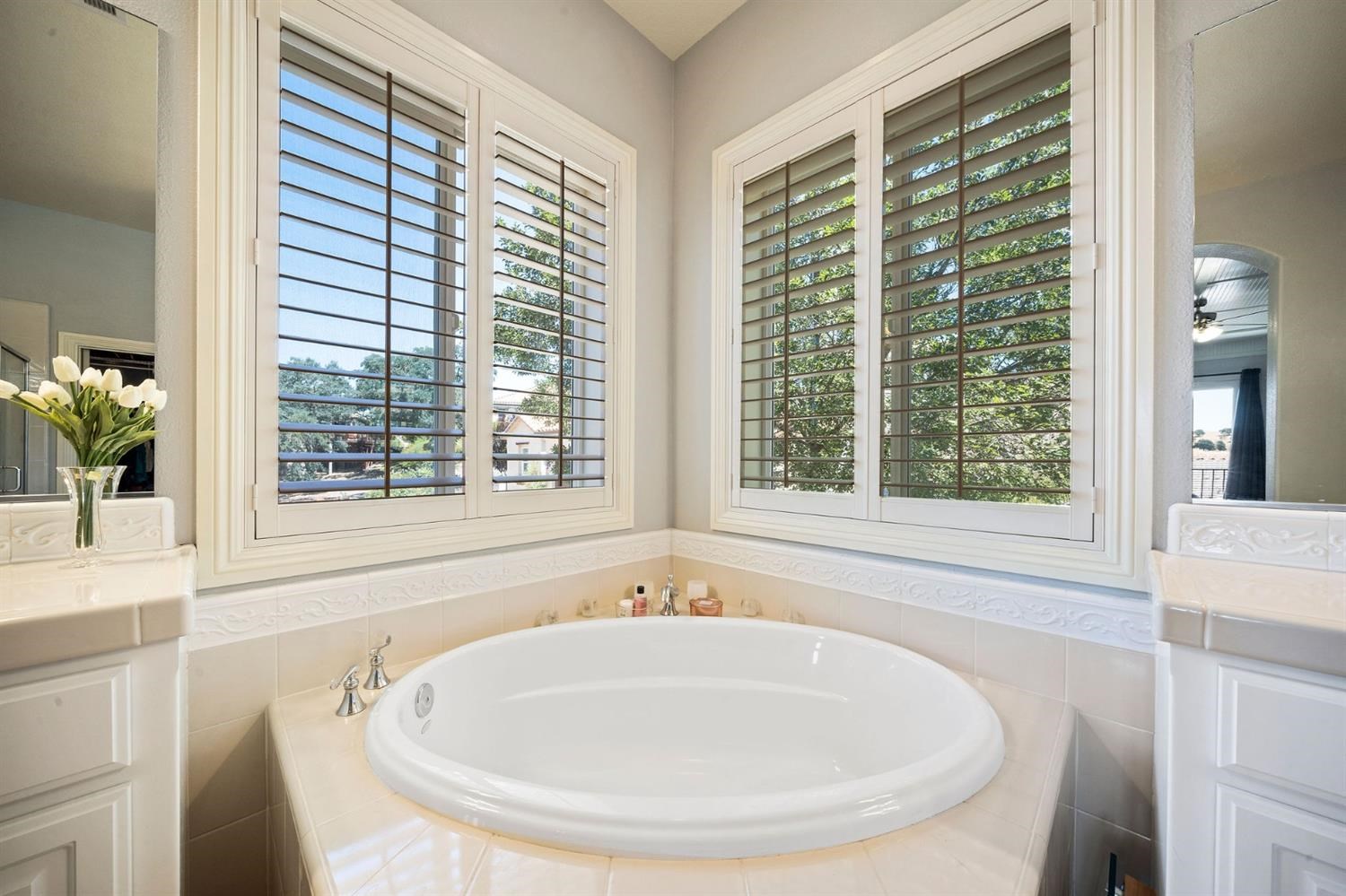 175 Athena Dr, Copperopolis, CA 95228